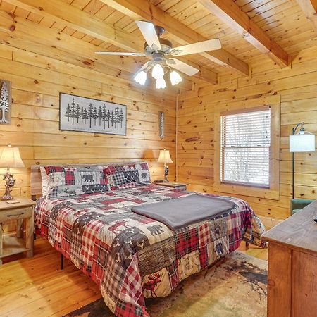 Sevierville Cabin With Deck Minutes To Pigeon Forge Exteriér fotografie