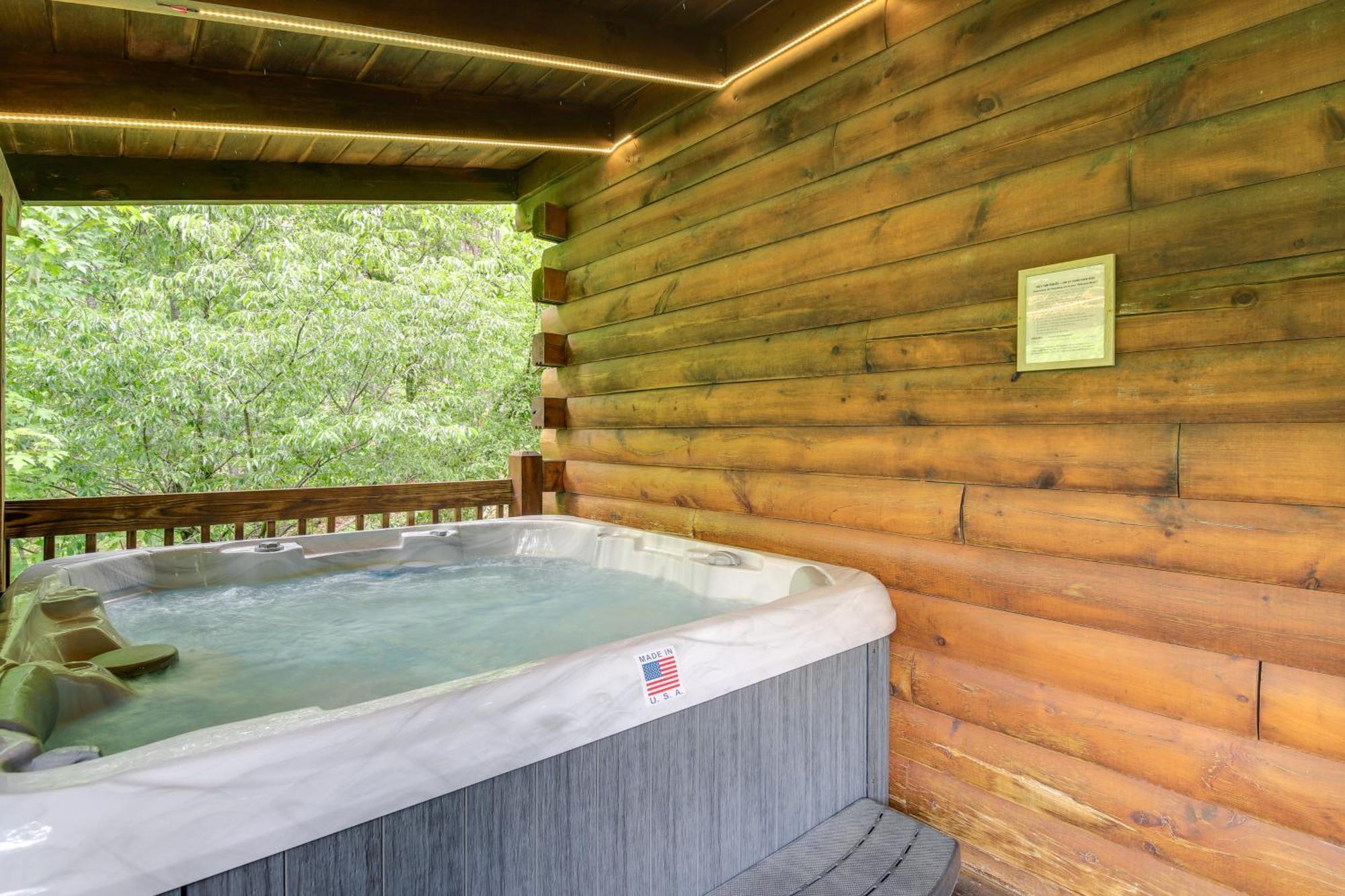 Sevierville Cabin With Deck Minutes To Pigeon Forge Exteriér fotografie