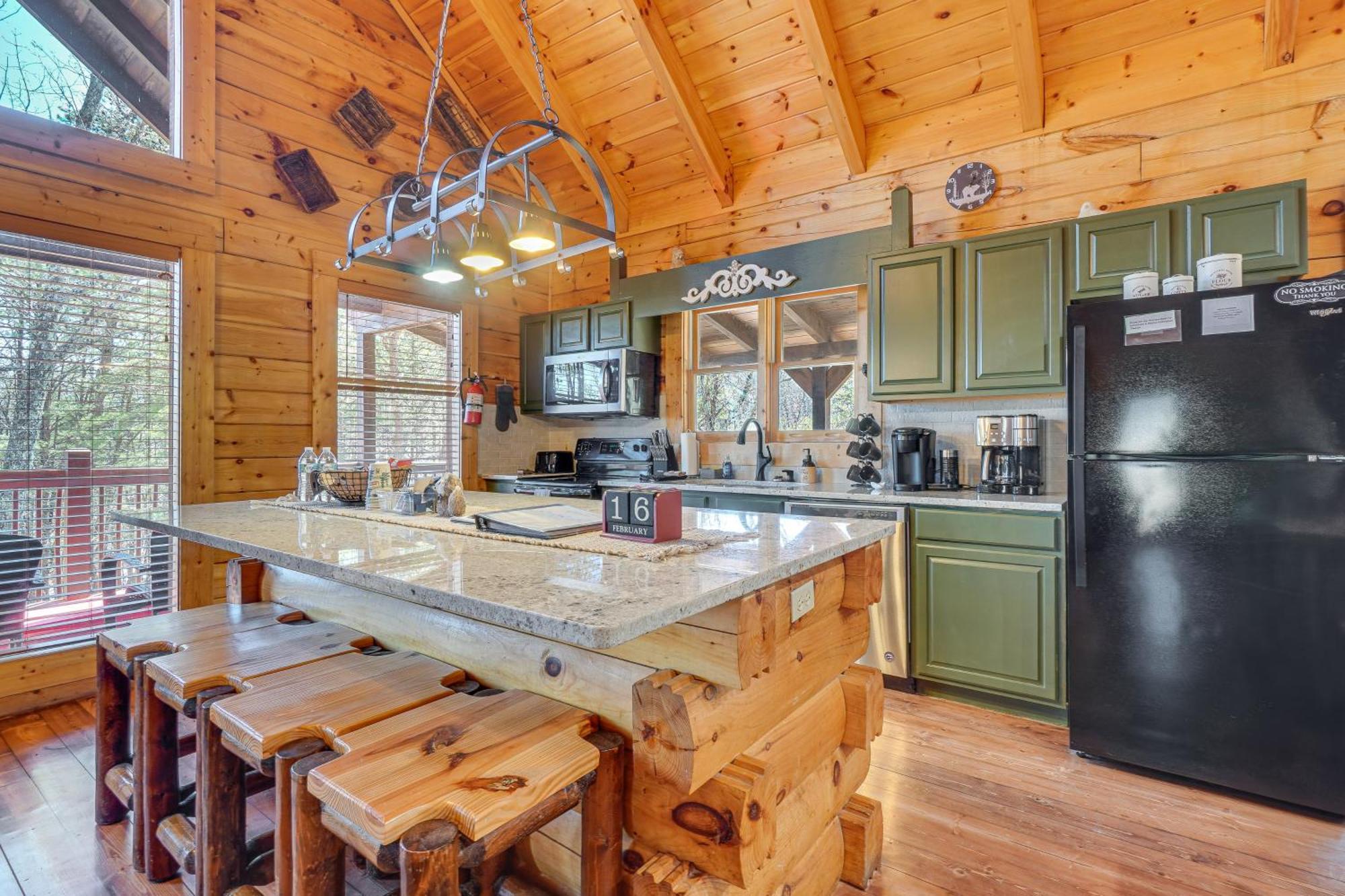 Sevierville Cabin With Deck Minutes To Pigeon Forge Exteriér fotografie