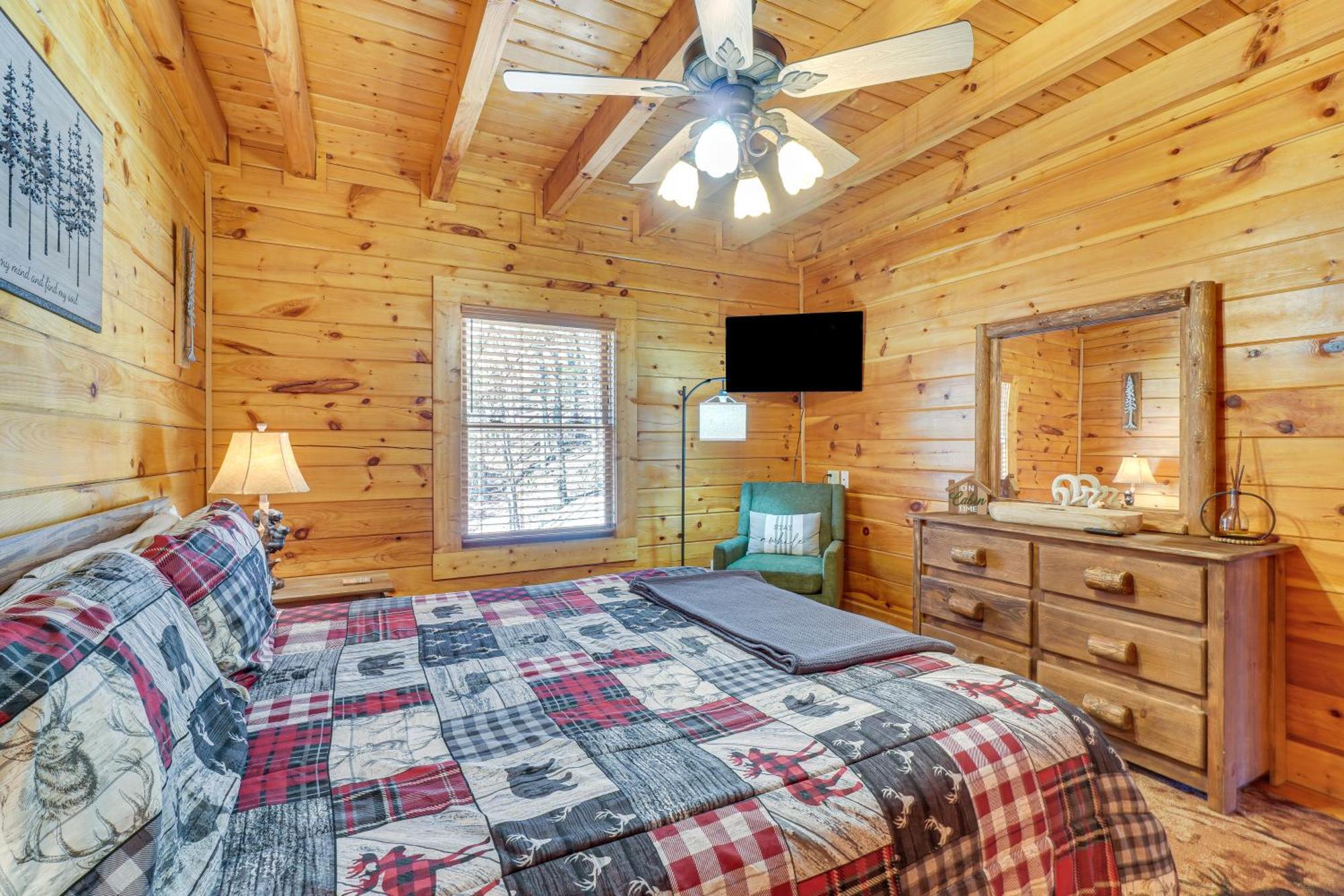Sevierville Cabin With Deck Minutes To Pigeon Forge Exteriér fotografie